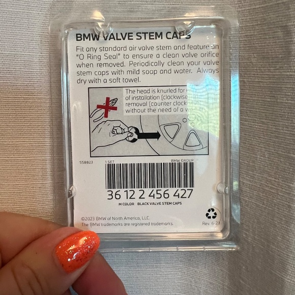 BMW OEM CLASSIC M LOGO SET OF 4 VALVE STEM CAPS - Picture 2 of 2